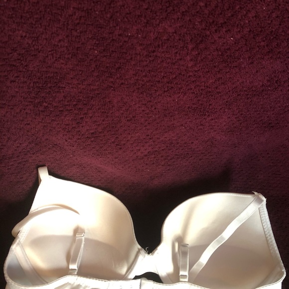 Bra - Picture 3 of 3